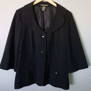 Feminine 3/4 Sleeve Blazer
